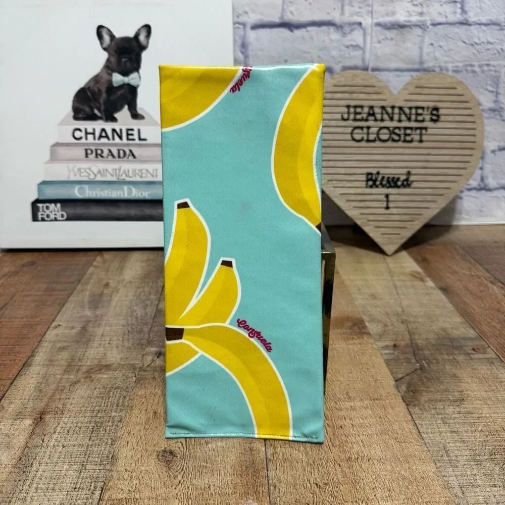 consuela classic tote replacement bottom piece 
Banana legacy print